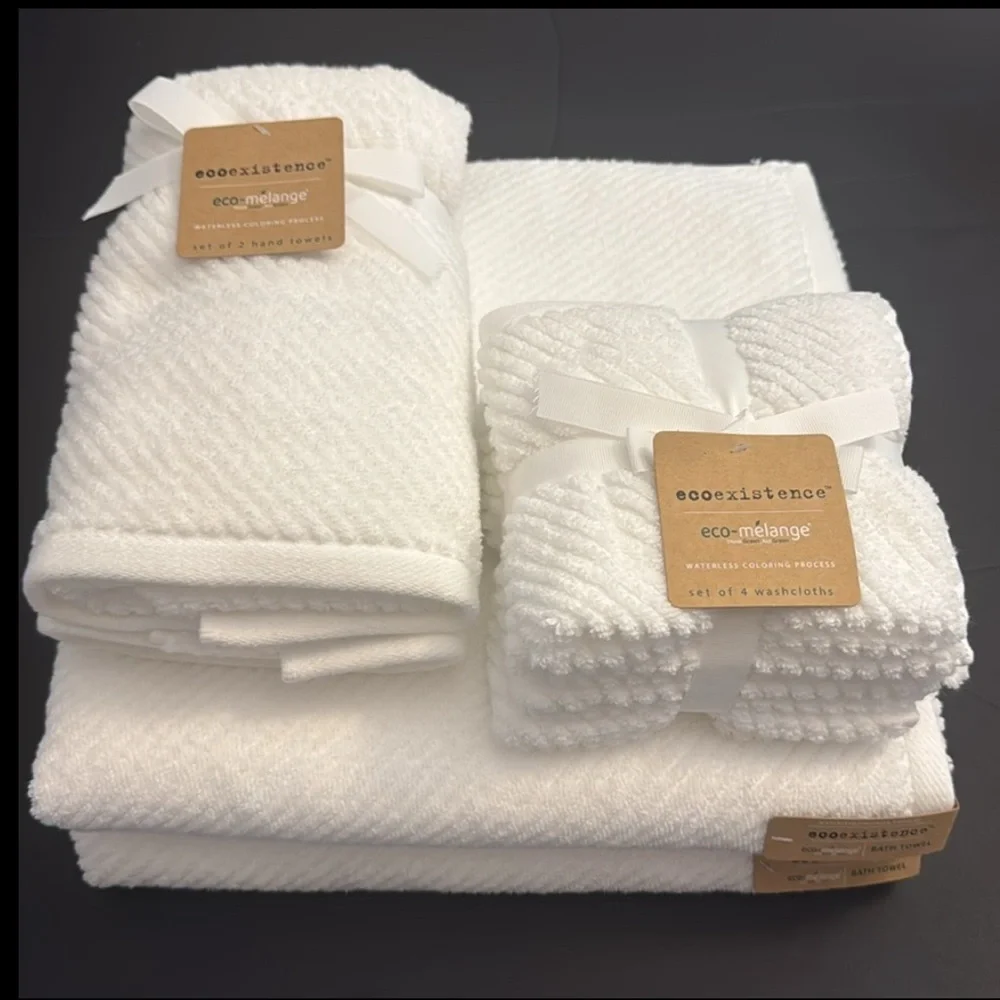 8pc Ecoexistence Eco-Melange Diagonal Stripes Bath Towel Set - White